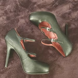Madeline girl Mary Jane heels